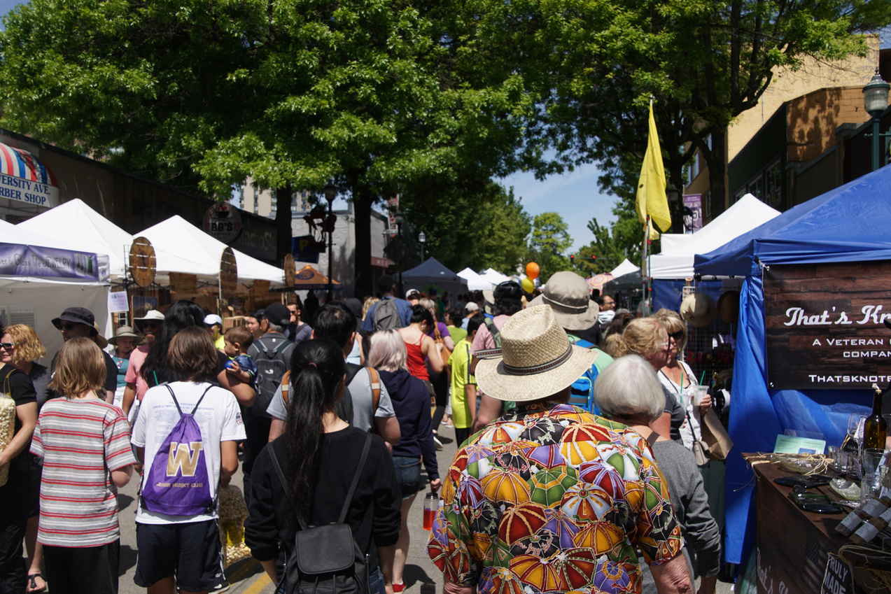 Crowds Explore the Arts and Crafts Booths